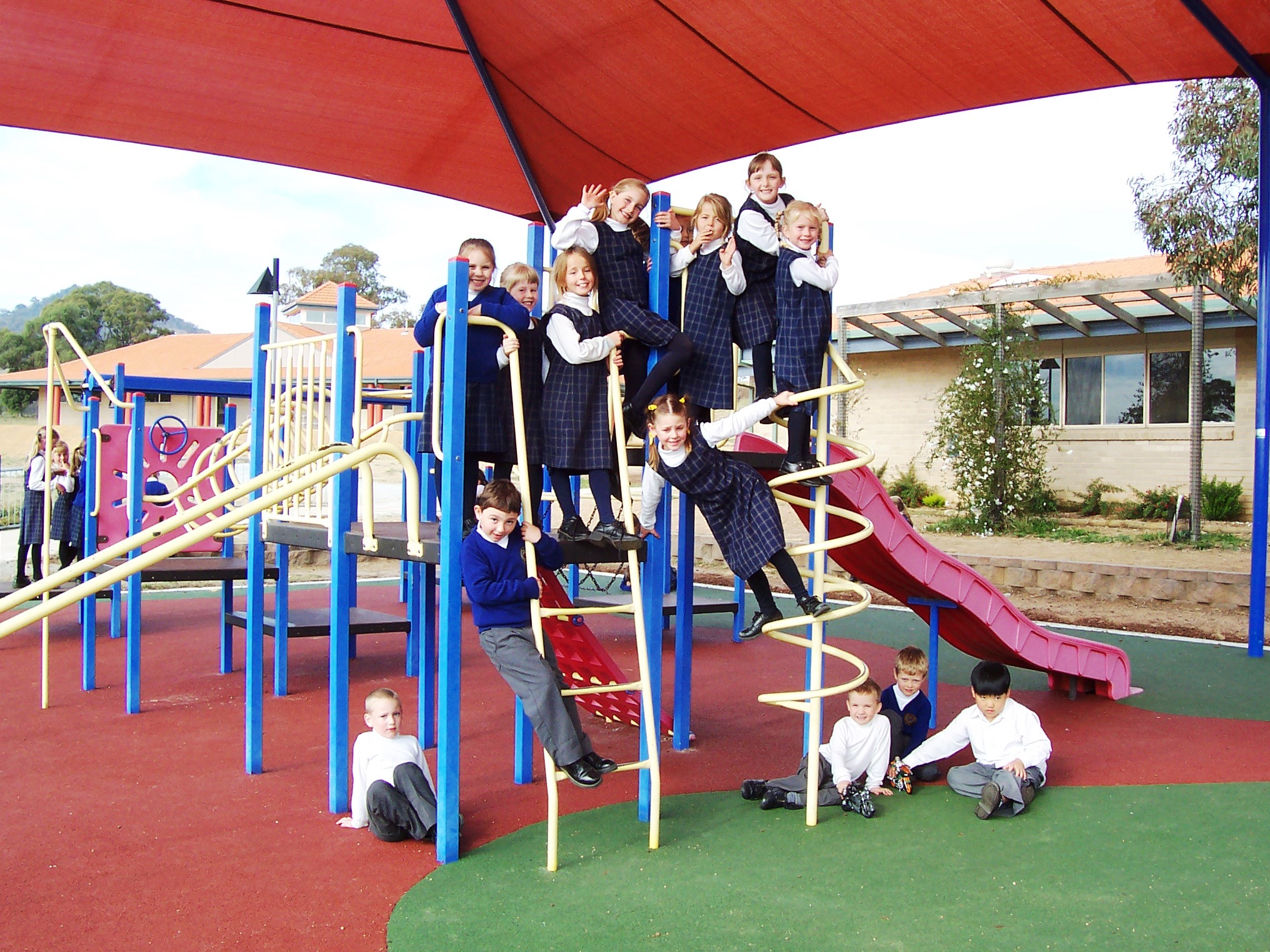 Playground shade fall 2007